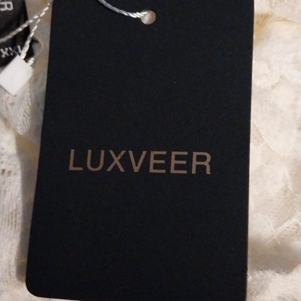 Luxveer Dressy Lace Tops or Sweater for Women V Neck NWT Size S - Picture 8 of 12
